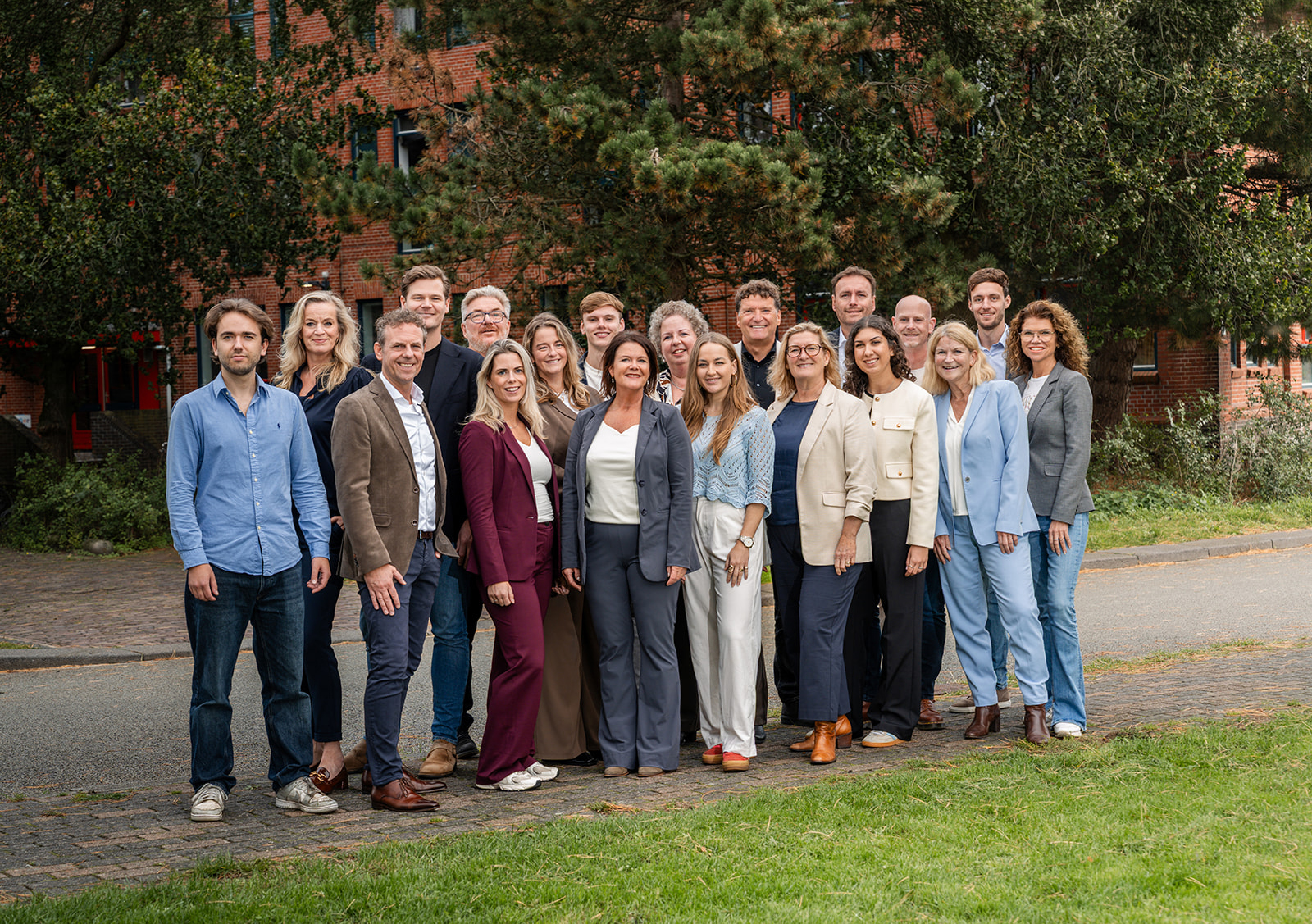 Wij zijn jouw gids in de Groningse woningmarkt.<br/>Fullservice, deskundig en vernieuwend.