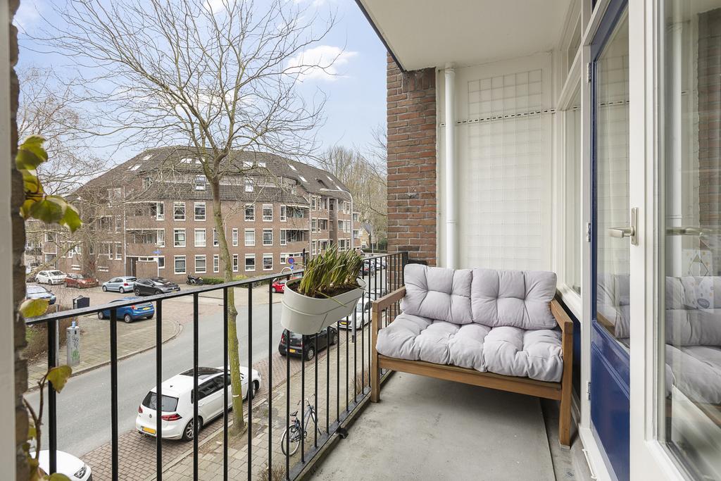 Moesstraat 142