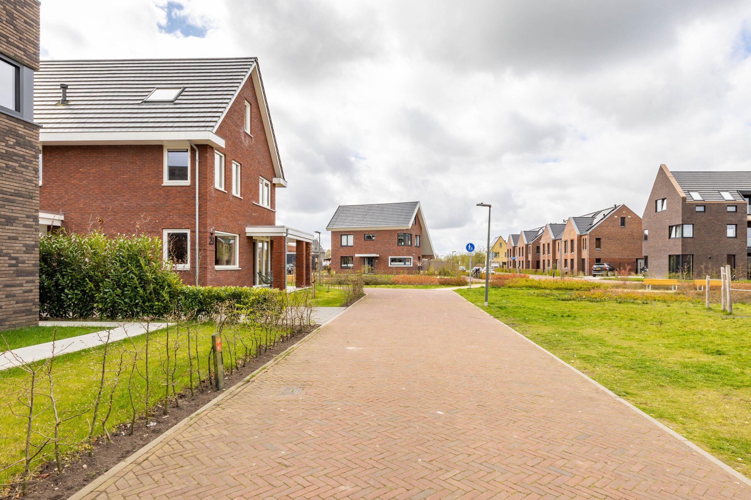 Brandrood 29 - Gallery item 12