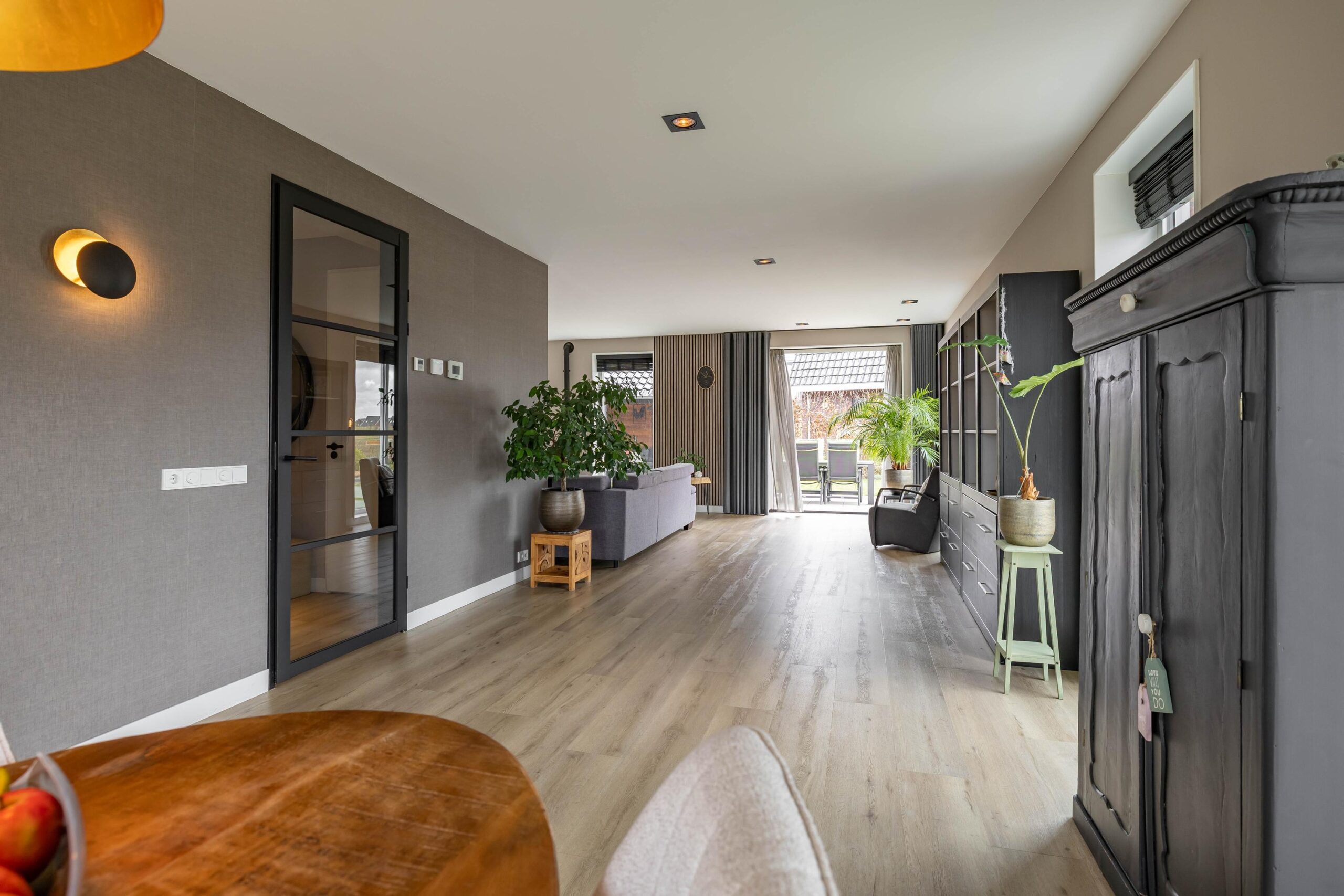 Brandrood 29 - Gallery item 25