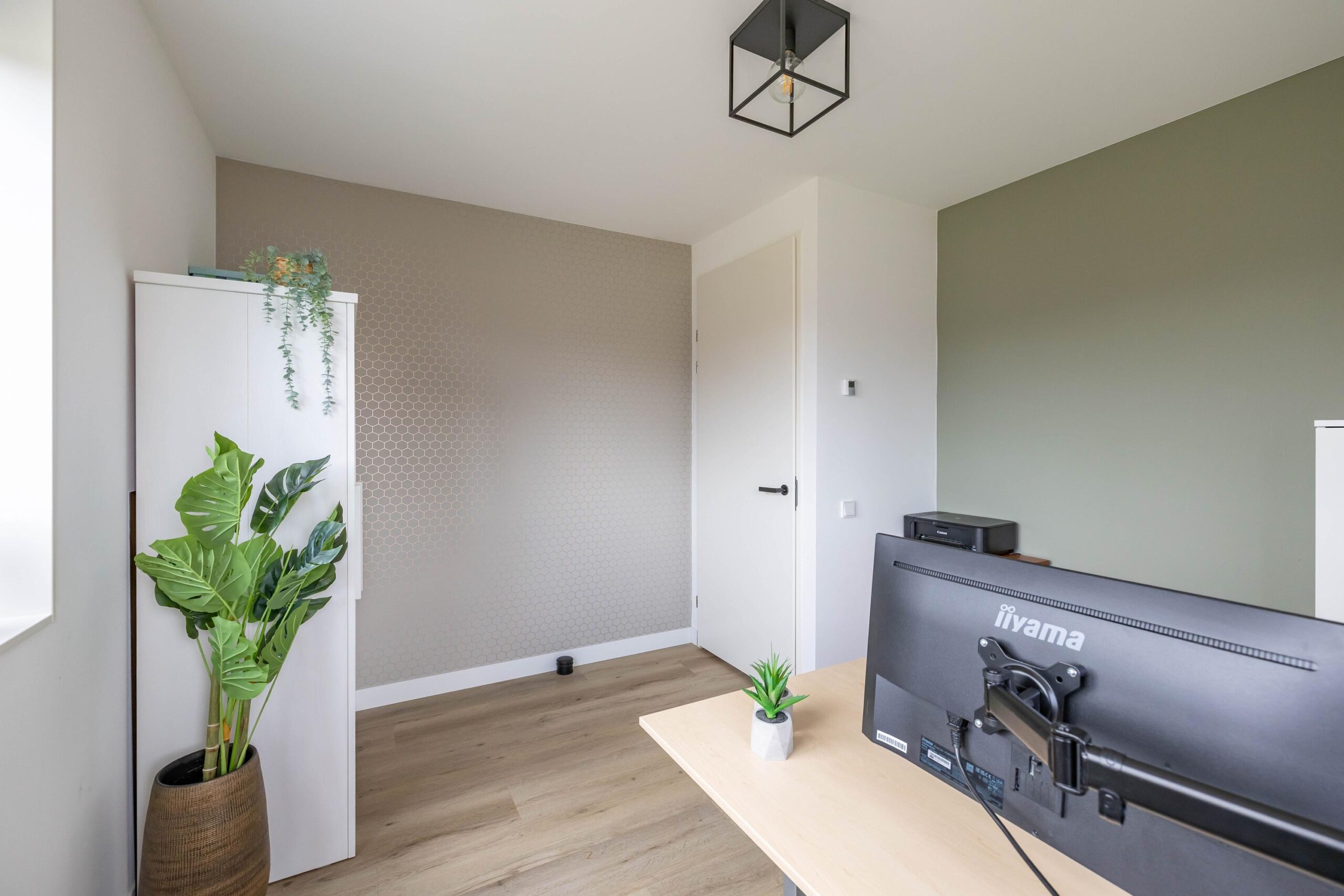 Brandrood 29 - Gallery item 51