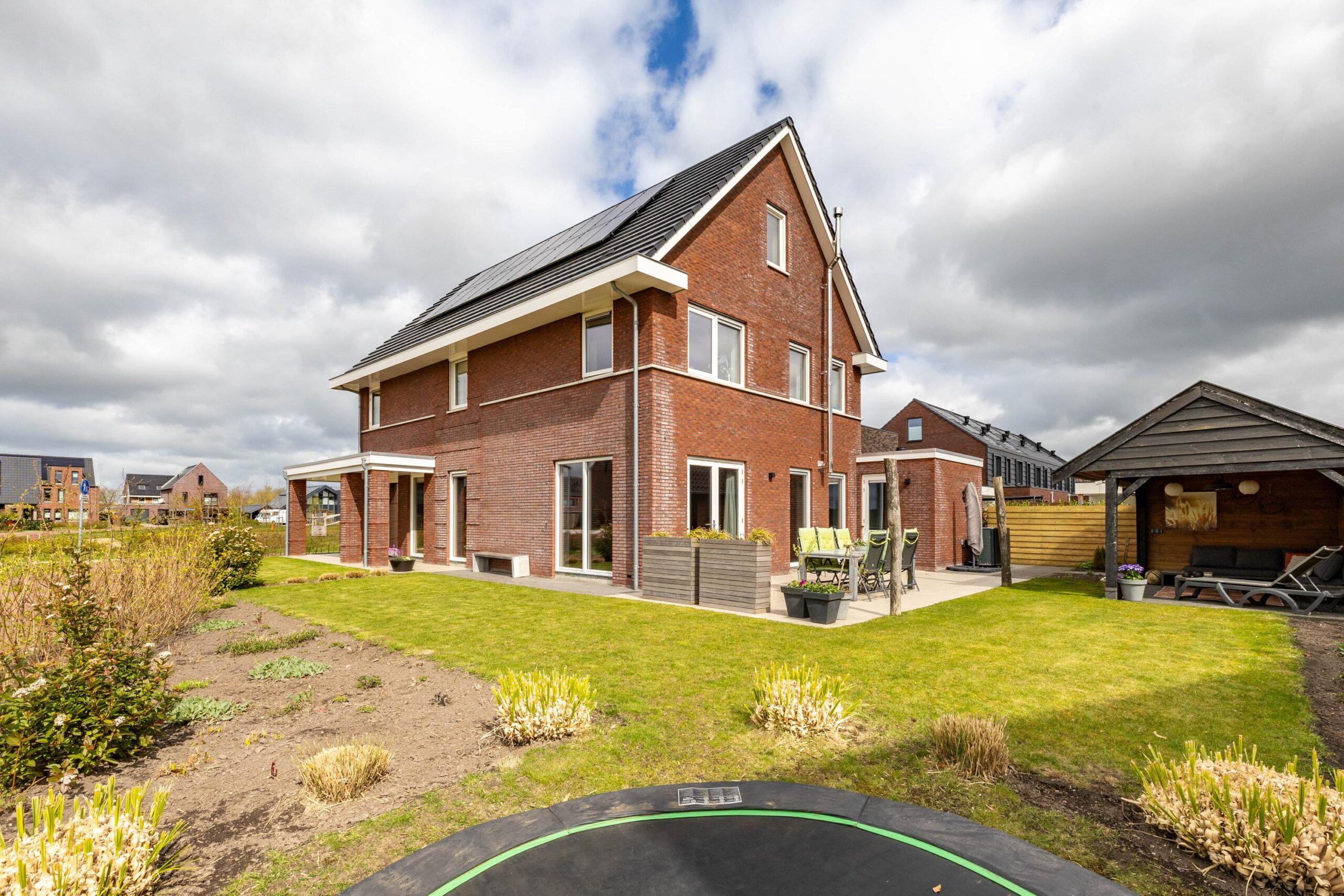 Brandrood 29 - Gallery item 13