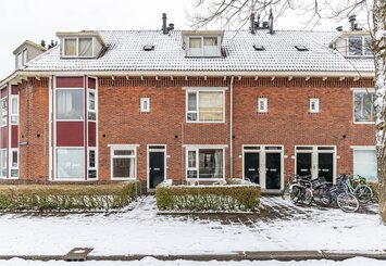 Amalia van Solmsstraat 44