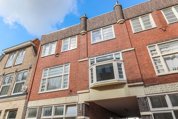 Bloemstraat 12 b Bloemstraat 12 b