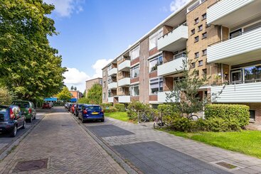 Jacob van Ruysdaelstraat 76 Jacob van Ruysdaelstraat 76