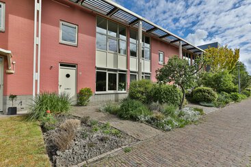 Waterland 10 Waterland 10