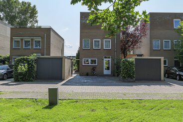 Oosterhamriklaan 54 Oosterhamriklaan 54